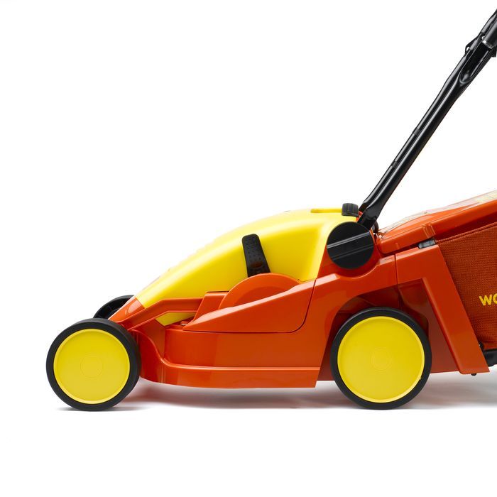 Outils Wolf N34M - Cortacésped 34 cm | Jardinería Ferromar